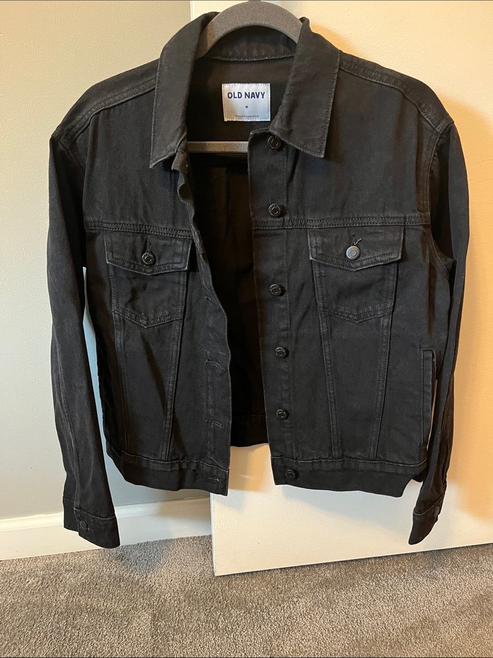 Old Navy Women’s Black Casual Denim Jacket